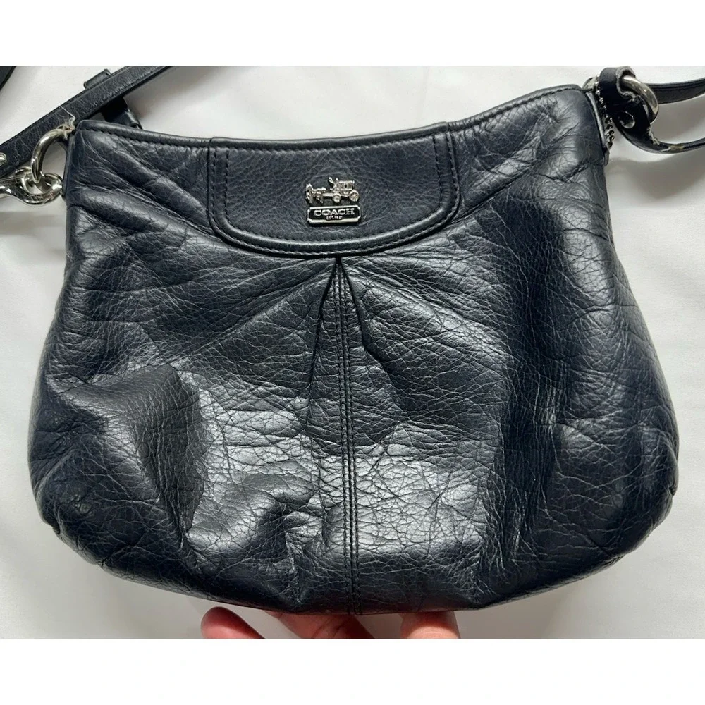 COACH Vintage Madison‎ Gold & Black Leather Pebbled Crossbody Black Bag